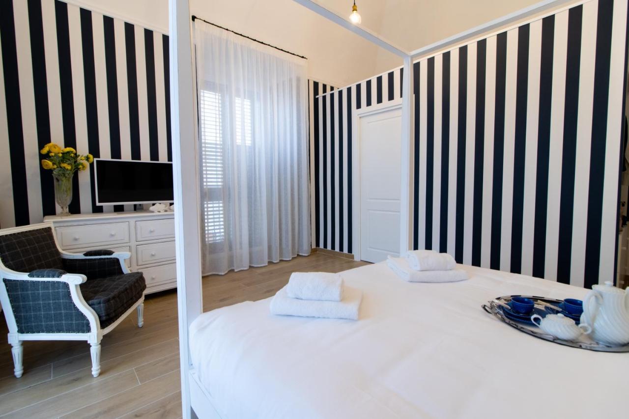 Le Residenze Del Capitano Hotel บารี ภายนอก รูปภาพ