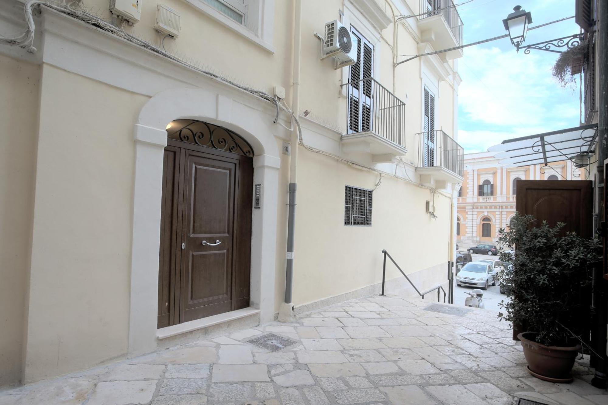 Le Residenze Del Capitano Hotel บารี ภายนอก รูปภาพ