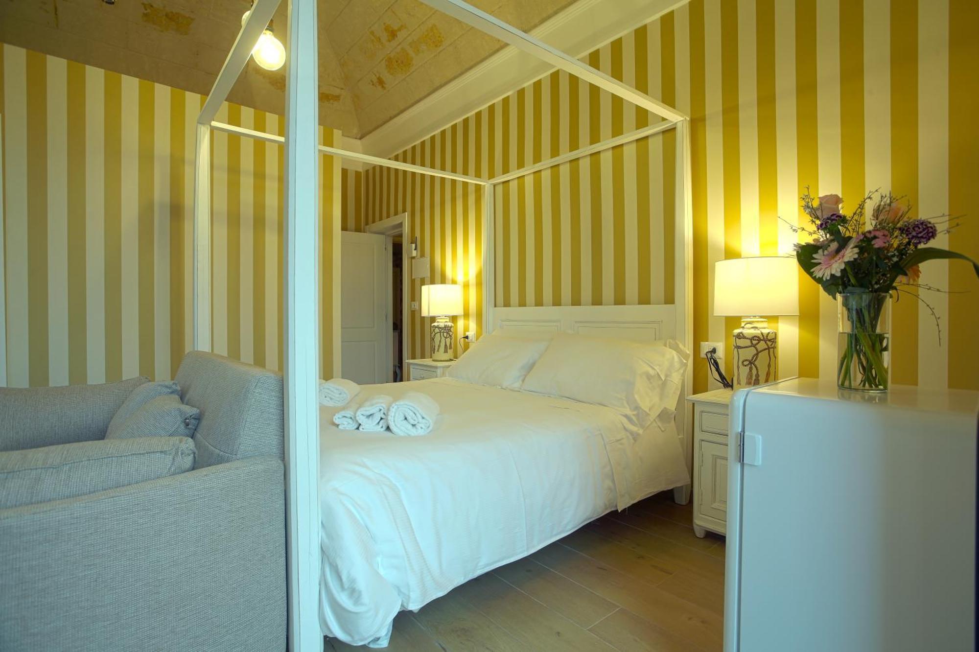 Le Residenze Del Capitano Hotel บารี ภายนอก รูปภาพ