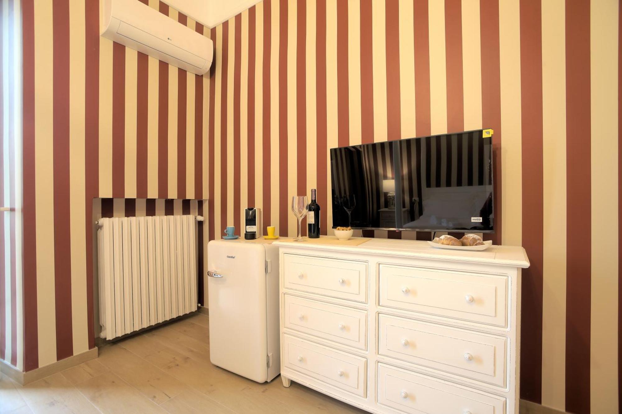 Le Residenze Del Capitano Hotel บารี ภายนอก รูปภาพ