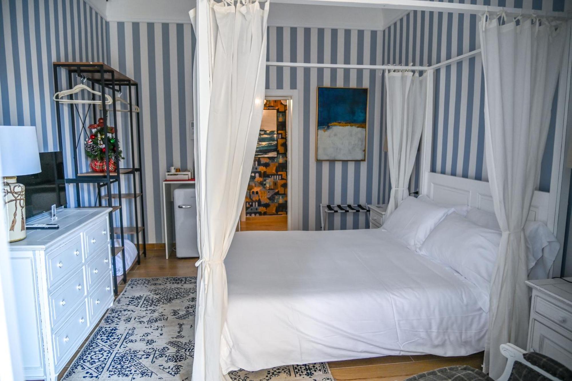 Le Residenze Del Capitano Hotel บารี ภายนอก รูปภาพ
